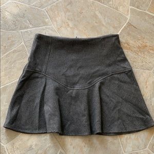 Super soft mini skirt, new with tag! Size M